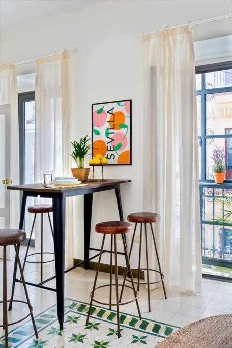 Monkeys Apartments Duplex Pureza & Balconies إشبيلية المظهر الخارجي الصورة